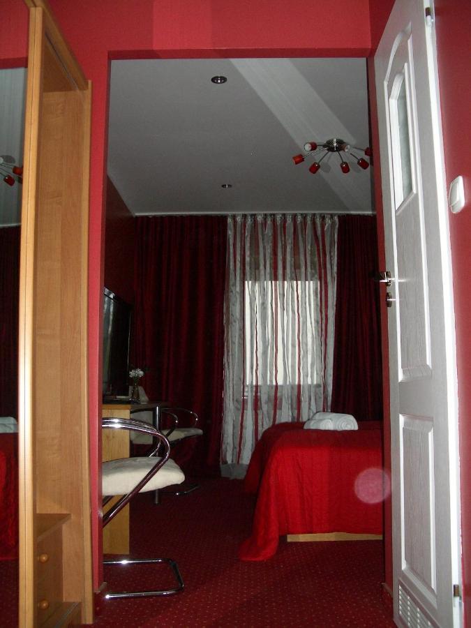 Kardamon Bed and Breakfast Żary Rum bild