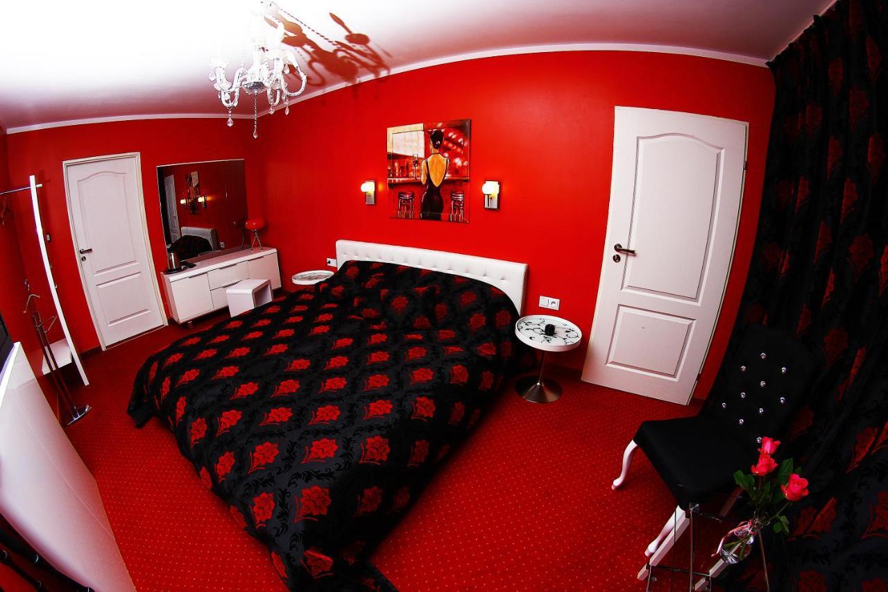 Kardamon Bed and Breakfast Żary Rum bild